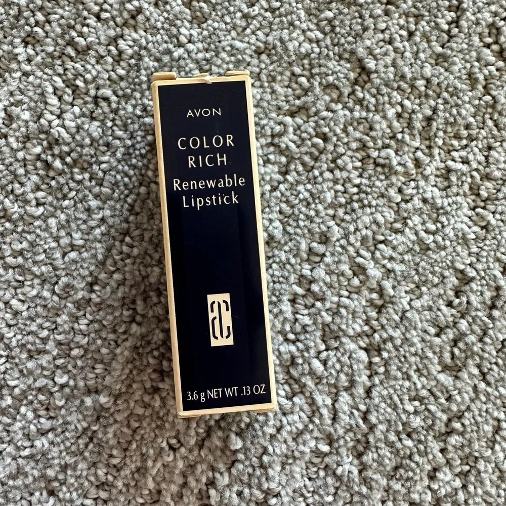 Avon Ultra Color Rich Lipstick‎ - Country Rose 0.13 Fl oz